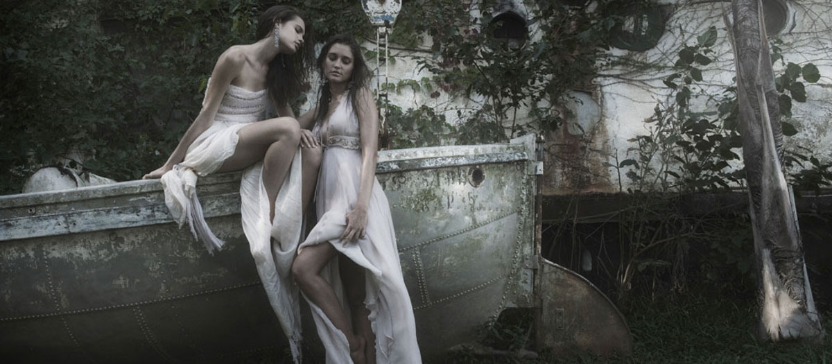 Para Ti Magazine - Sirens