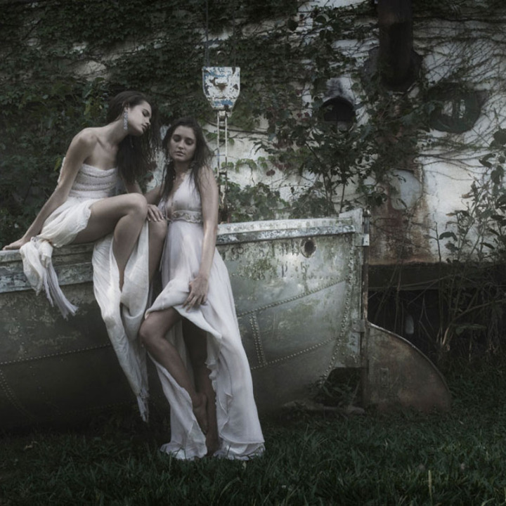 Para Ti Magazine - Sirens